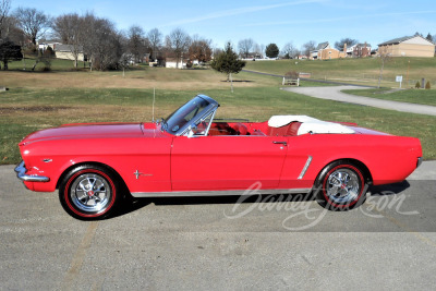 1965 FORD MUSTANG CONVERTIBLE - 5