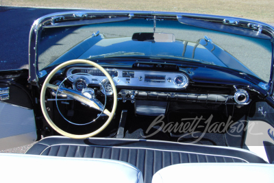 1957 PONTIAC STAR CHIEF CONVERTIBLE - 14