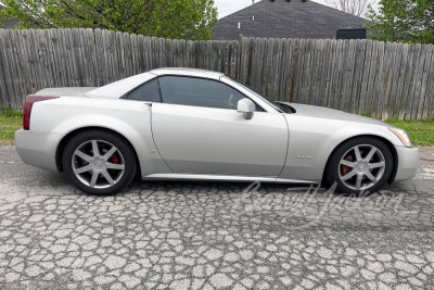 2008 CADILLAC XLR CONVERTIBLE - 4