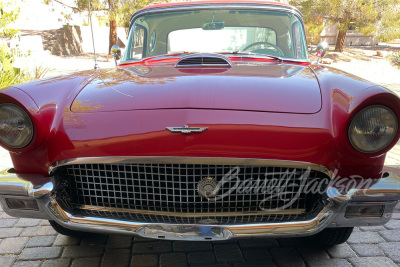 1957 FORD THUNDERBIRD CONVERTIBLE - 7