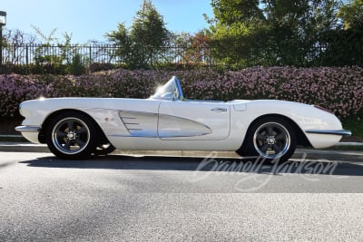 1958 CHEVROLET CORVETTE CUSTOM TOPLESS ROADSTER - 6