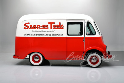 1951 INTERNATIONAL METRO "SNAP-ON TOOLS" DISPLAY VAN RE-CREATION - 5