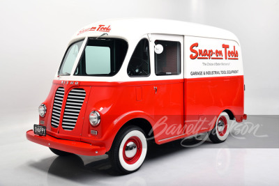 1951 INTERNATIONAL METRO "SNAP-ON TOOLS" DISPLAY VAN RE-CREATION - 11