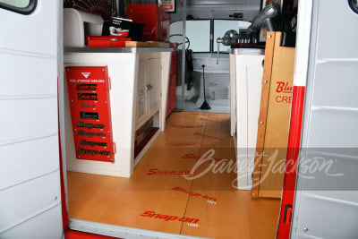 1951 INTERNATIONAL METRO "SNAP-ON TOOLS" DISPLAY VAN RE-CREATION - 32