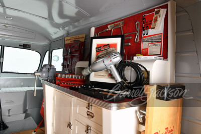 1951 INTERNATIONAL METRO "SNAP-ON TOOLS" DISPLAY VAN RE-CREATION - 41