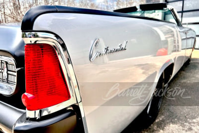 1963 LINCOLN CONTINENTAL CUSTOM CONVERTIBLE - 9