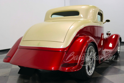 1933 FORD 3-WINDOW CUSTOM COUPE - 2