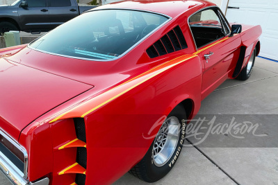 1965 FORD MUSTANG CUSTOM EDDIE PAUL "MUSTANG MAGIC" FASTBACK - 25