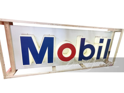 MOBIL OIL LIGHT-UP SIGN