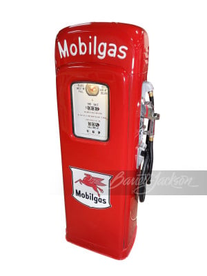 LATE 1940S MOBIL OIL MS 80 GAS PUMP