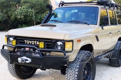 1983 TOYOTA LAND CRUISER FJ60 CUSTOM SUV - 9