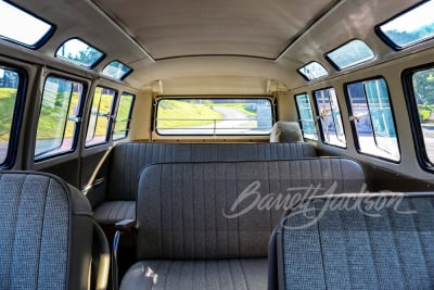 1975 VOLKSWAGEN 21-WINDOW MICROBUS RE-CREATION - 22