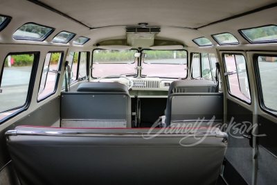 1974 VOLKSWAGEN 21-WINDOW MICROBUS RE-CREATION - 14