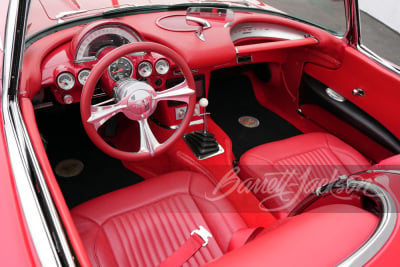 1960 CHEVROLET CORVETTE CUSTOM ROADSTER - 4