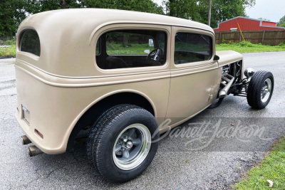 1934 CHEVROLET CUSTOM SEDAN - 2