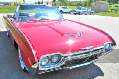 1963 FORD THUNDERBIRD CONVERTIBLE - 19