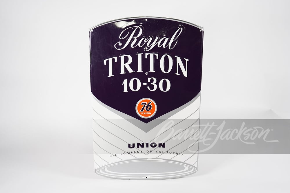 LATE 1950S-EARLY 60S UNION 76 ROYAL TRITON MOTOR OIL TIN SIGN