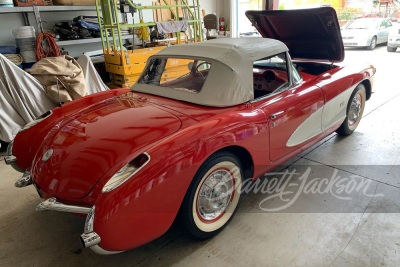 1957 CHEVROLET CORVETTE CONVERTIBLE - 2