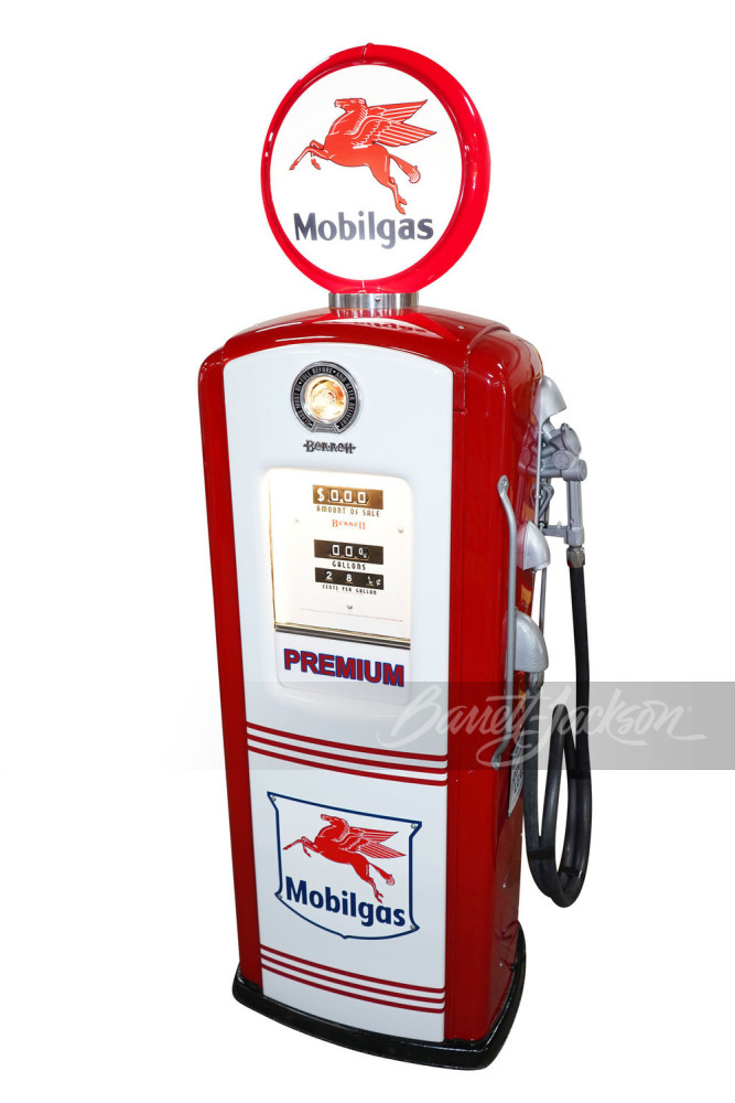 RESTORED 1940S-50S MOBIL OIL BENNETT MODEL 656 GAS PUMP