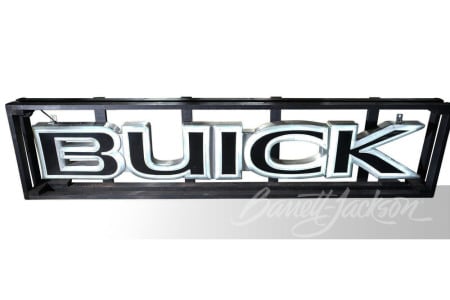 BUICK LIGHT-UP SIGN