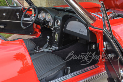 1964 CHEVROLET CORVETTE CUSTOM CONVERTIBLE - 9