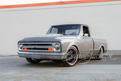 1967 CHEVROLET C10 CUSTOM PICKUP