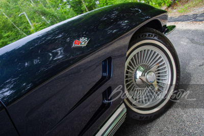 1964 CHEVROLET CORVETTE 327/300 COUPE - 30