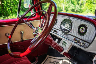 1964 FORD F-100 CUSTOM PICKUP - 23