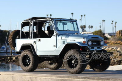 1968 TOYOTA LAND CRUISER FJ-40 CUSTOM SUV - 5