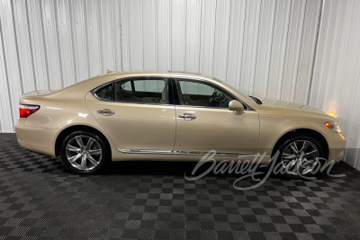 2008 LEXUS LS 600 HL SEDAN - 5