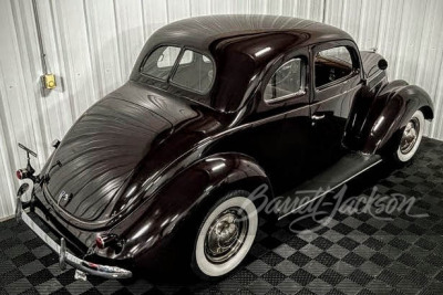 1937 FORD CLUB COUPE - 9