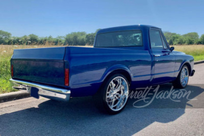 1967 CHEVROLET C10 CUSTOM PICKUP - 2