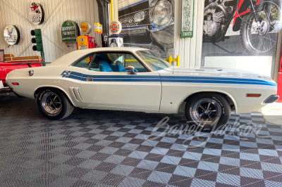 1971 DODGE CHALLENGER R/T - 8