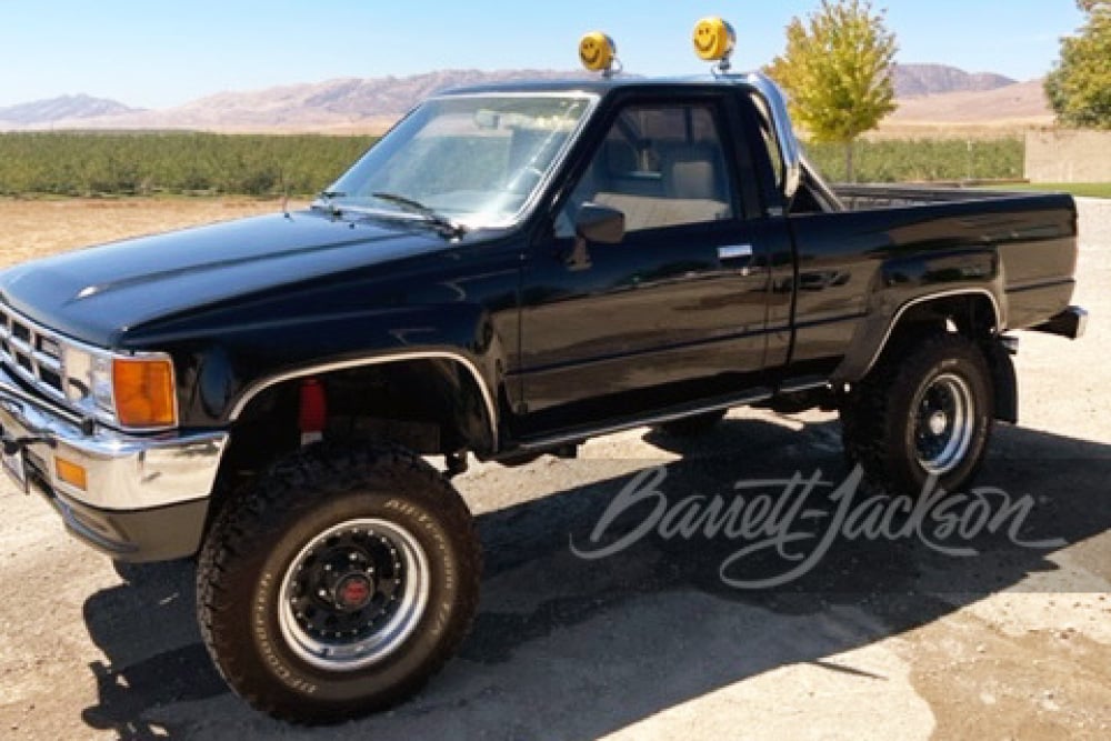 1985 TOYOTA SR5 PICKUP