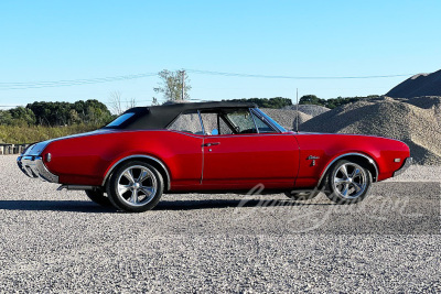 1968 OLDSMOBILE CUTLASS CONVERTIBLE - 5