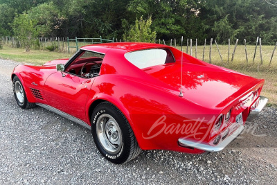 1971 CHEVROLET CORVETTE T-TOP COUPE - 2