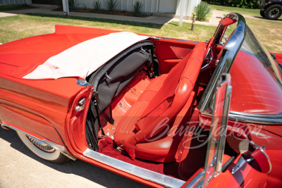 1957 FORD THUNDERBIRD CONVERTIBLE - 37