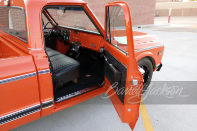 1969 CHEVROLET C10 CUSTOM PICKUP - 18