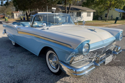 1957 FORD FAIRLANE 500 SUNLINER CONVERTIBLE