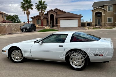 1994 CHEVROLET CORVETTE 350/300 - 2