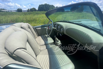 1954 KAISER DARRIN CONVERTIBLE - 14