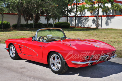 1961 CHEVROLET CORVETTE CUSTOM CONVERTIBLE - 2