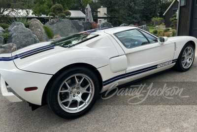 2006 FORD GT - 11