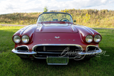 1962 CHEVROLET CORVETTE CONVERTIBLE - 11