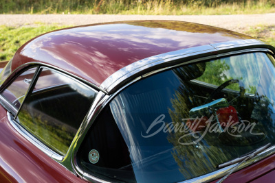 1962 CHEVROLET CORVETTE CONVERTIBLE - 28