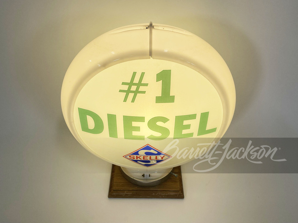 SKELLY DIESEL #1 GAS PUMP GLOBE