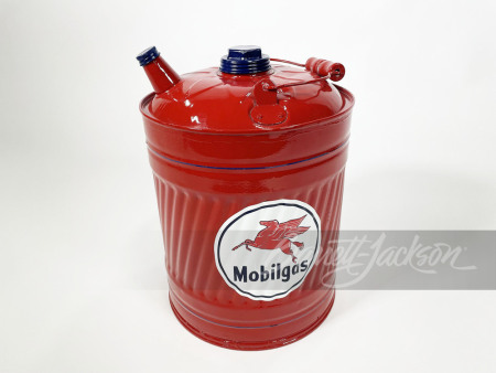 CIRCA 1930S-40S MOBIL OIL MULTI-FLUID CAN