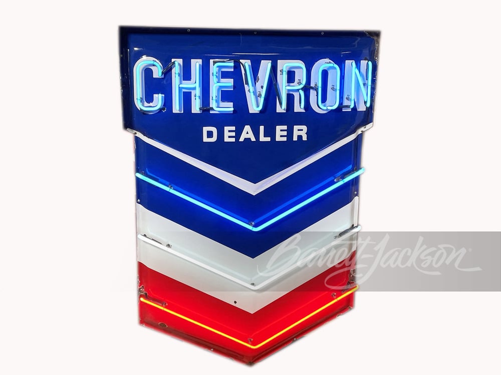 1950s CHEVRON OIL DEALER SIGN WITH NEON