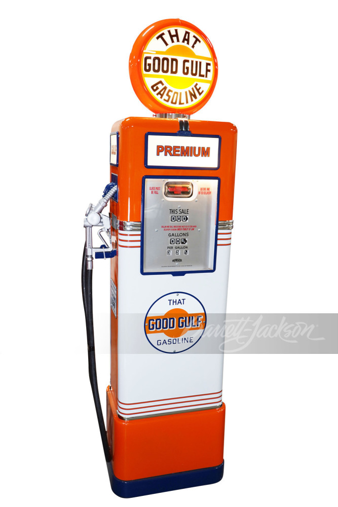 RESTORED 1936 GULF OIL BOWSER MODEL 557 GAS PUMP