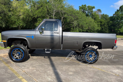 1986 CHEVROLET K10 CUSTOM PICKUP